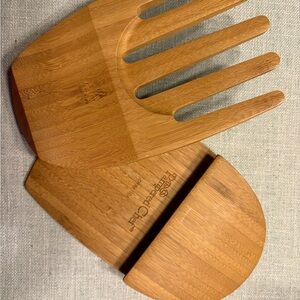 The Pampered Chef Bamboo Salad Claws